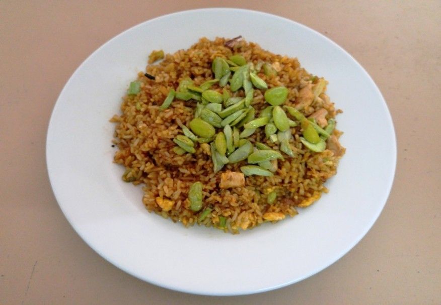 kuliner legendaris Nasi Goreng Guan Tjo