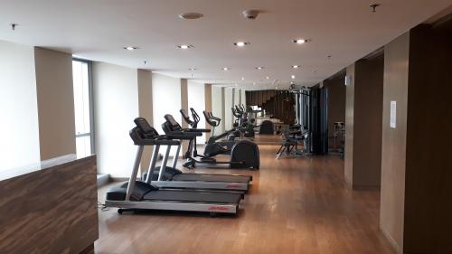 Fasilitas Gym di Ciputra World 2