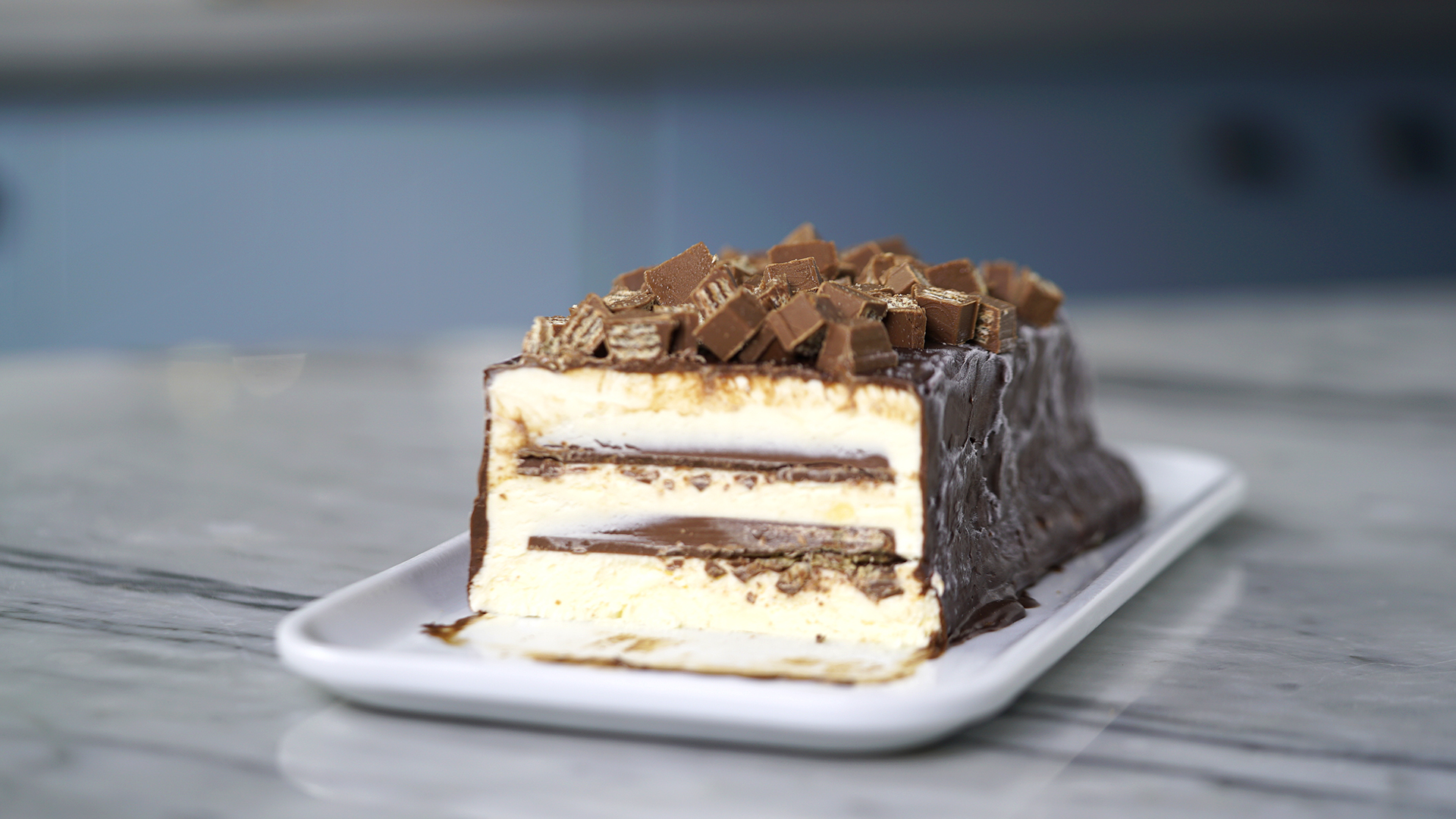 resep dessert kitkat - ice cream cake