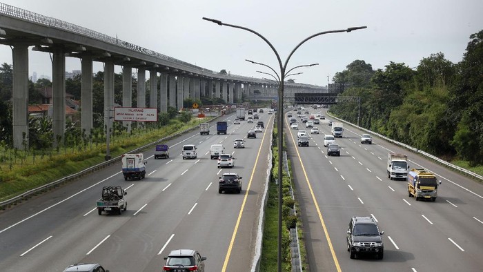 jalan tol mudik