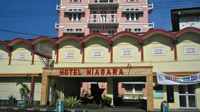 hotel niagara malang - urban legend malang