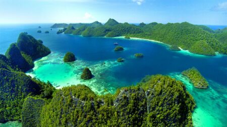 raja ampat - destinasi wisata saat lebaran