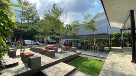 kafe outdoor jakarta selatan