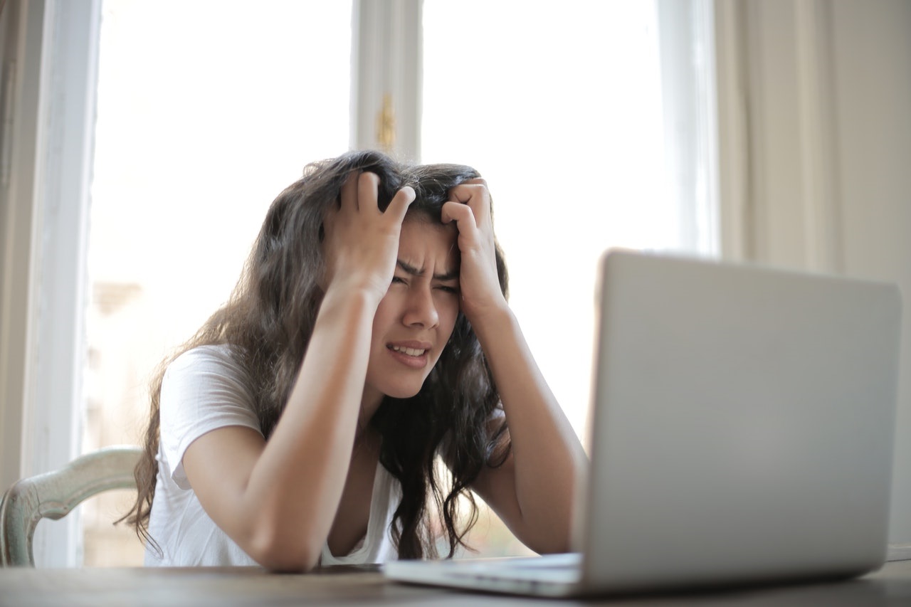 Tips Hindari Stres dan Burnout Selama WFH