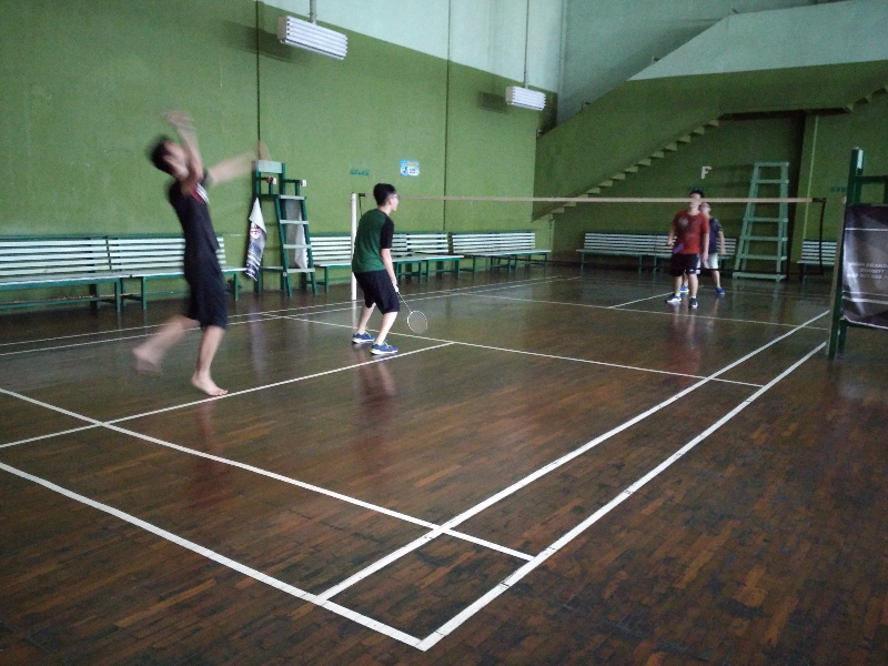 Lapangan badminton di Jakarta