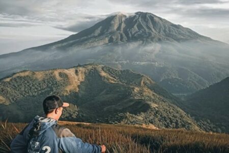 cerita mistis gunung lawu