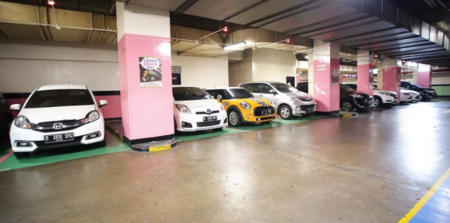 mall ladies parking jakarta