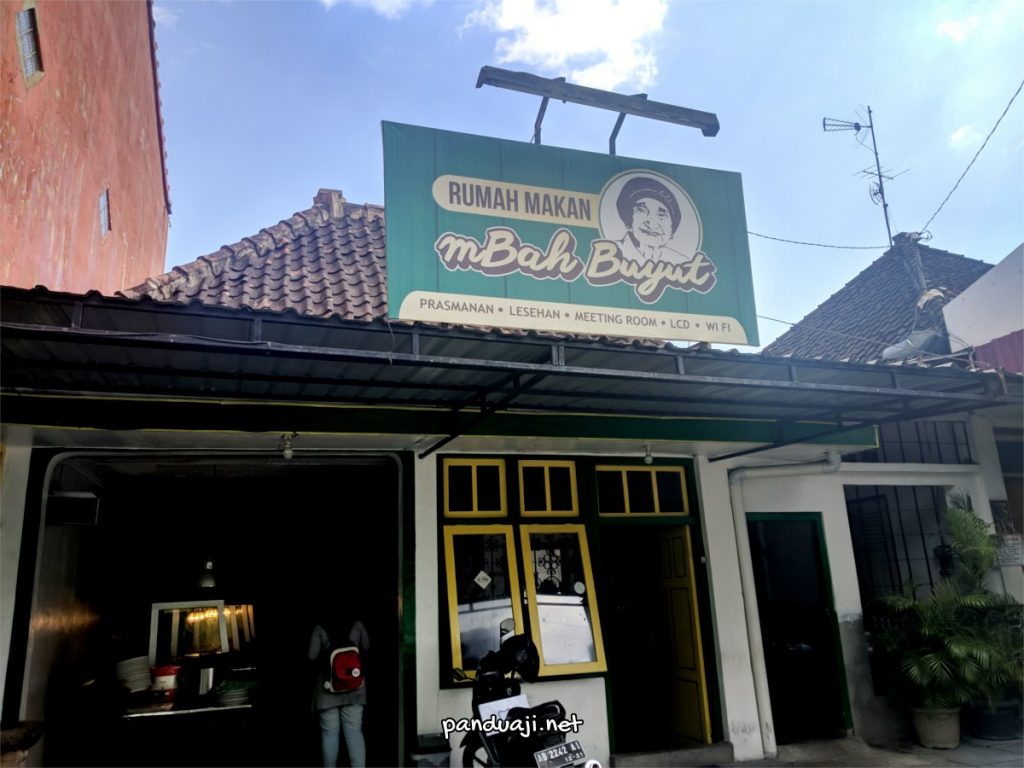 jajanan pagi di jogja