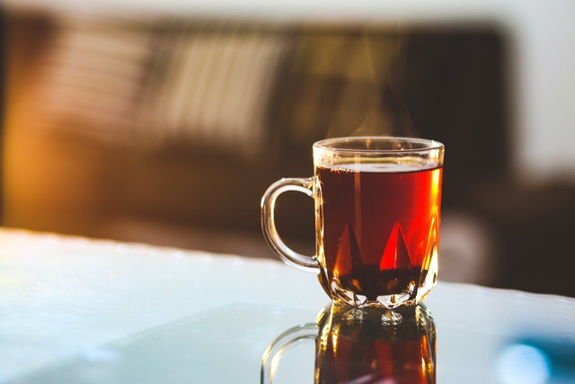 minum teh - sering buang air kecil