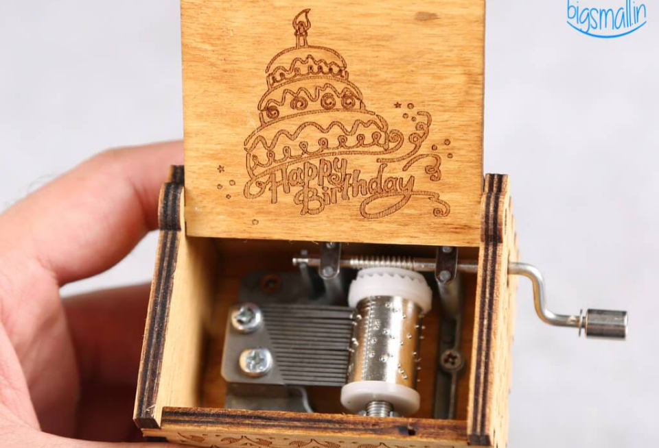 kado buat cewek - music box