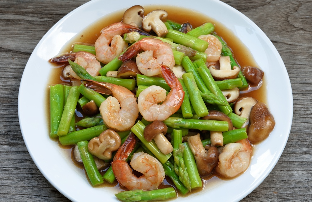 cari resep makan malam udang cah jamur