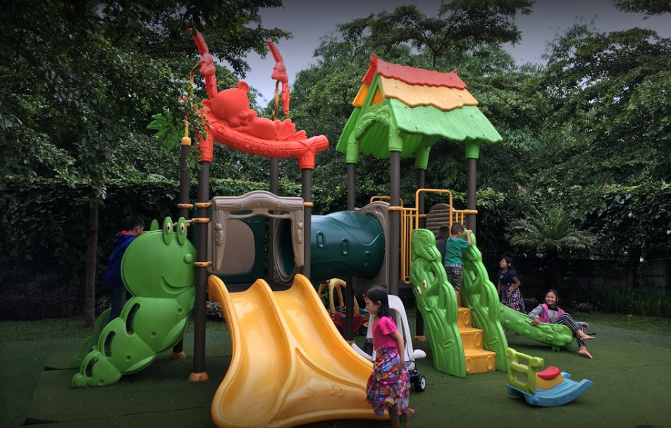 warung makan terdekat Sentul