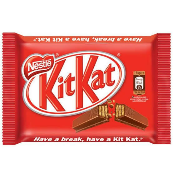 6. Contoh Mandela Effect pada penulisan nama produk permen wafer coklat