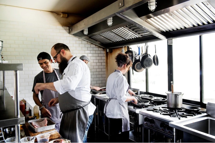 lowongan kerja tata boga kitchen staff