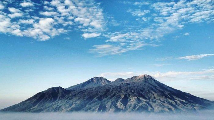 gunung tertinggi di pulau jawa