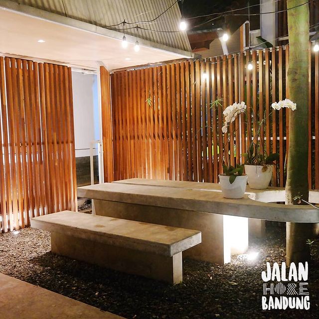 tempat makan ramen bandung