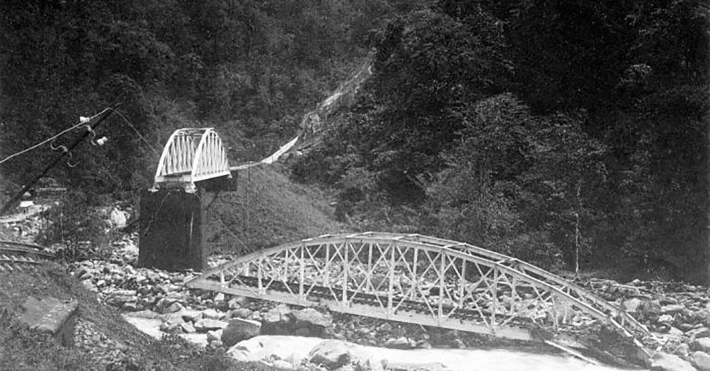 sejarah air terjun lembah anai padang