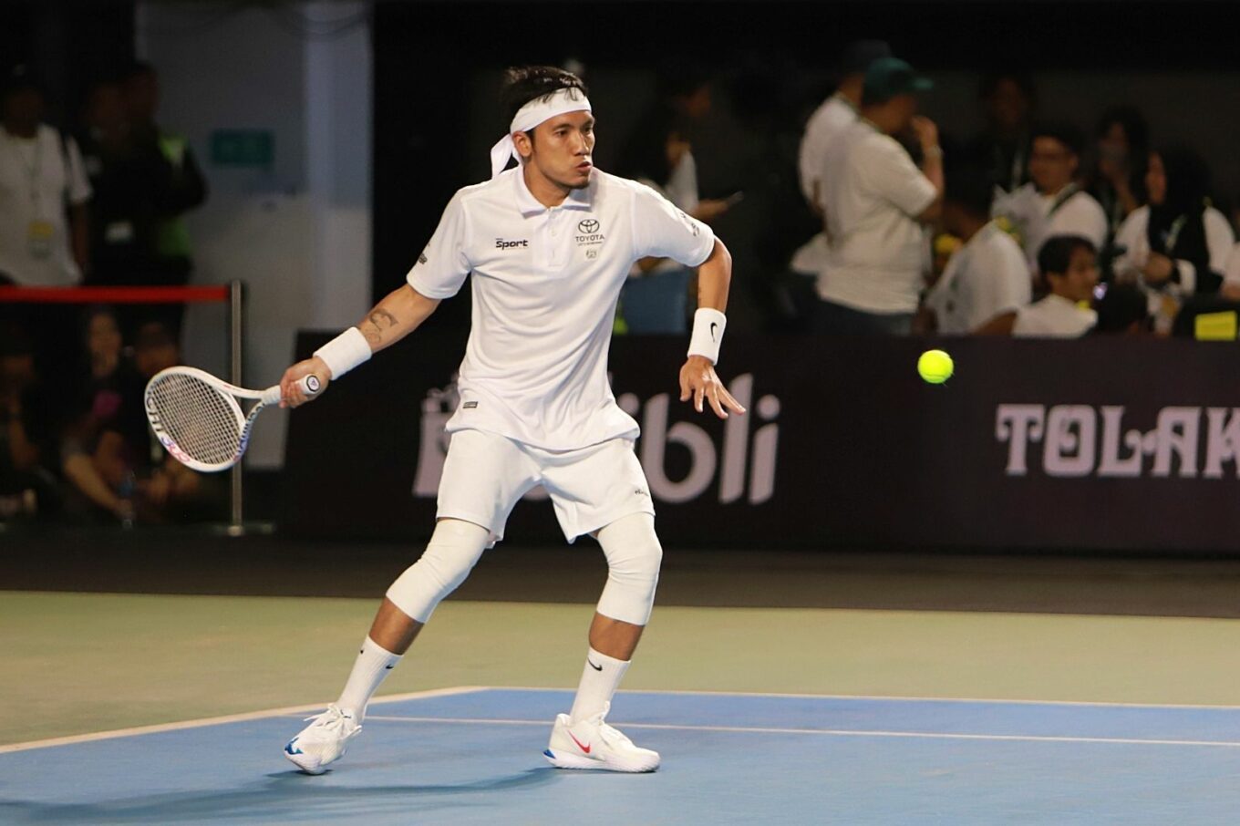 lapangan tenis jakarta