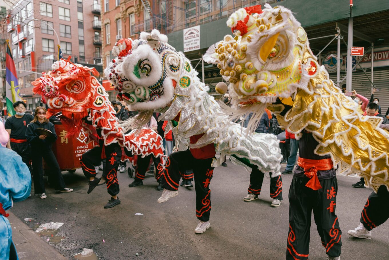 pertunjukan barongsai